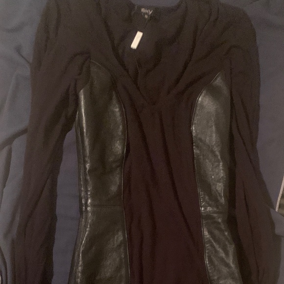 Sky dress leather - Picture 1 of 2